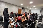 برگزاری جلسه آموزشی برنامه مادران برای کارکنان جدیدالورود در مرکز خدمات جامع سلامت صاحب‌الزمان (عج)
